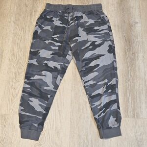 Spledid Camo Joggers | Womens Medium